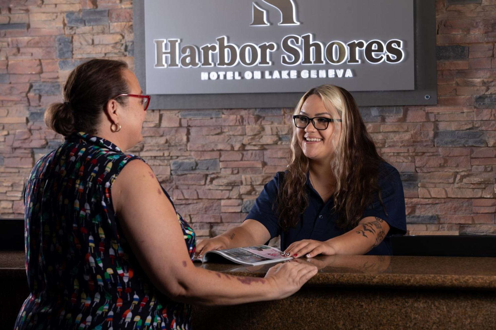 Harbor Shores On Lake Geneva Exterior foto